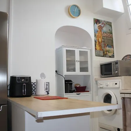De L'etoile Apartment *